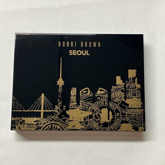 Bobbi Brown Destination Beauty Eye Cheek & Lip Palette Seoul Edition 2019 - Picture 1 of 5